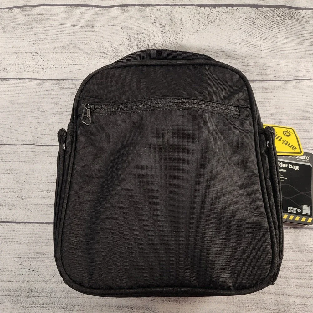 Pacsafe Metrosafe LS200 Anti-Theft Shoulder Bag Black RFID Tablet Sleeve NEW